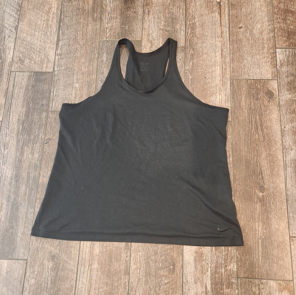 XL Women's Nike Set (3 Items) - Picture 3 of 3